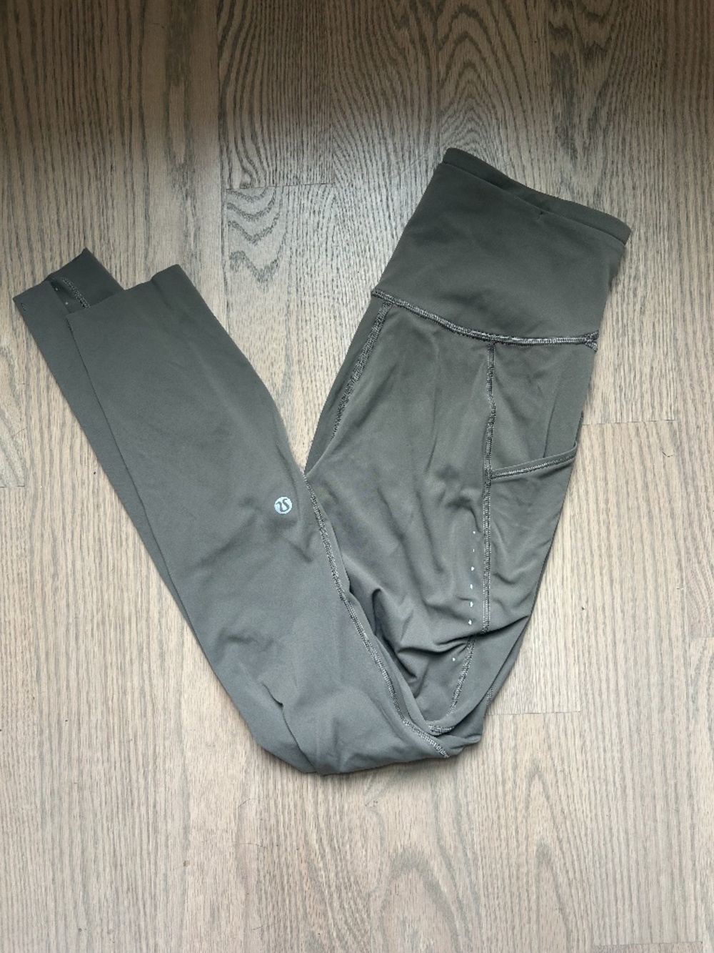Lululemon High Rise Athletic Leggings with Side Pockets Olive Green